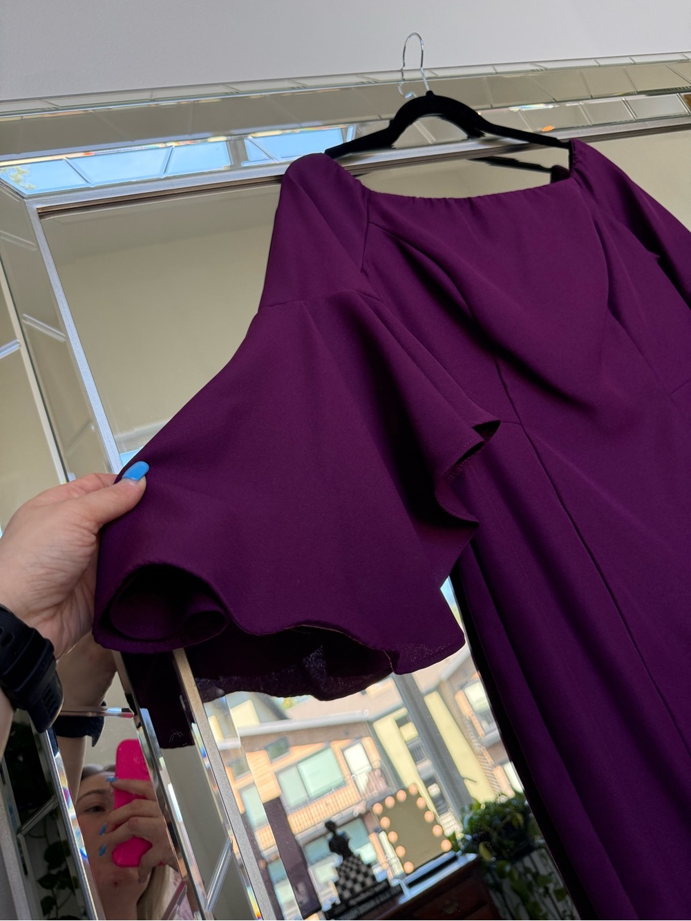 VENUS | Ruffle Sleeve Dress - Picture 4 of 9